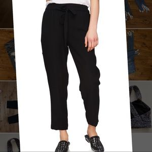 1. State Flat front tapered leg linen pants